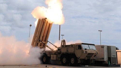 South Korea, US discuss deployment of THAAD missile defense system - ảnh 1